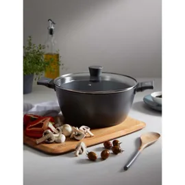 Frying Pans, Saucepans & Pots