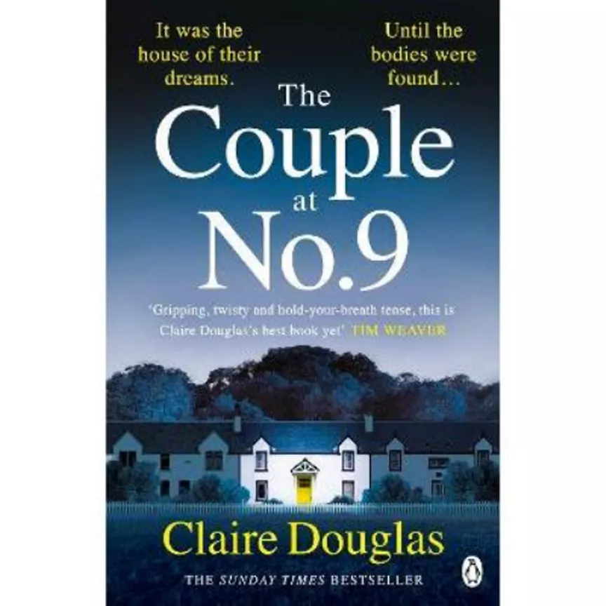 Paperback The Couple at No 9 by Claire Douglas