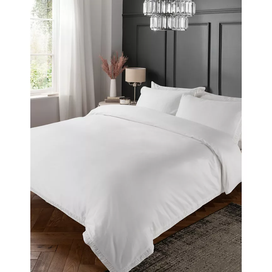 George Home White Ruched Oxford Border Duvet Set - King