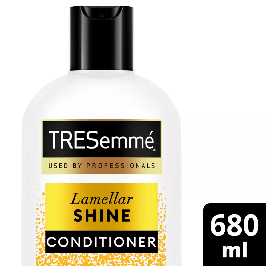 TRESemme Conditioner Lamellar Shine 680 ml - Image 1