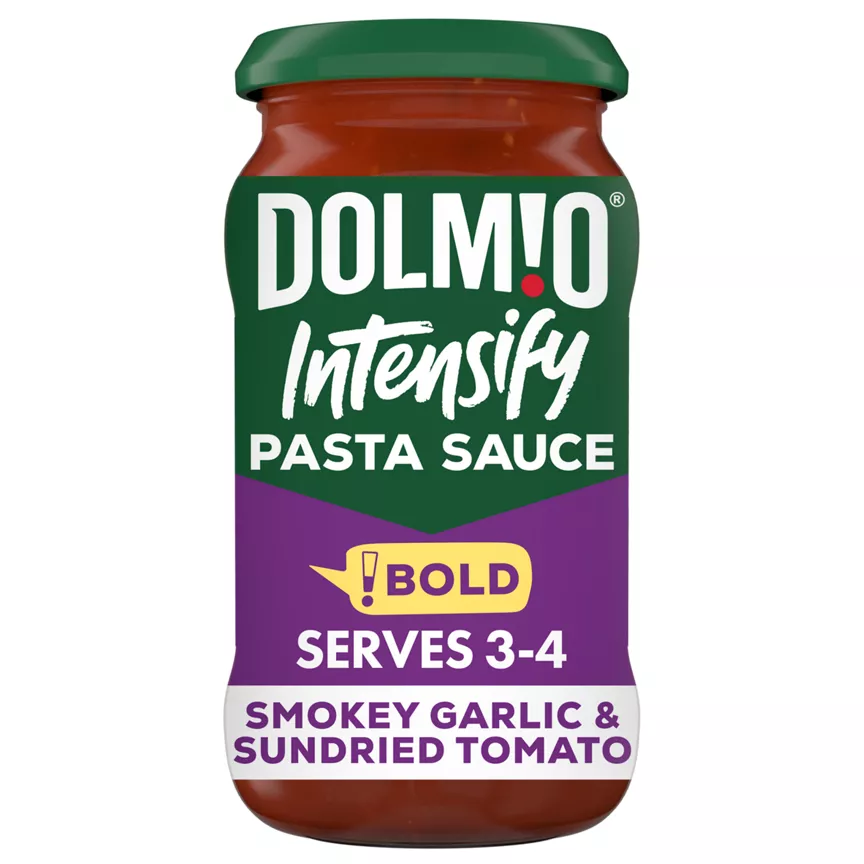 Dolmio Intensify Smokey Garlic & Sundried Tomato Pasta Sauce 400g