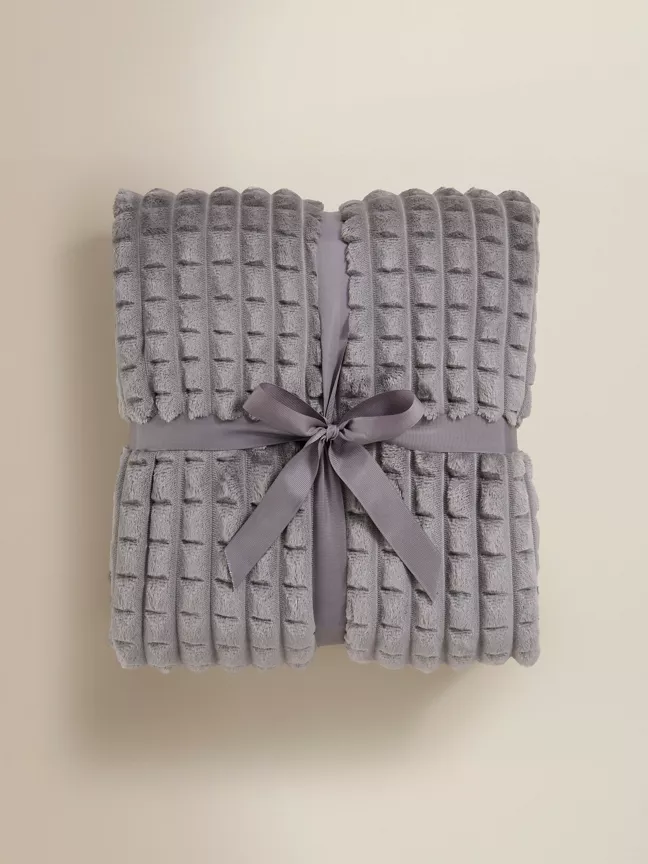 George Home Embossed Grid Supersoft throw - Grey - High Rise