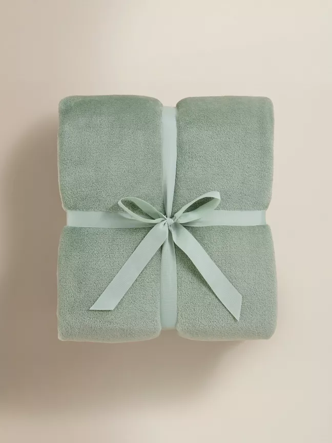 George Home Supersoft Throw - Green - Lily Pad