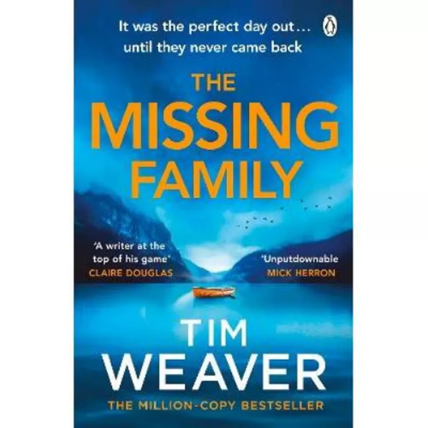 Paperback The Missing Family by Tim Weaver