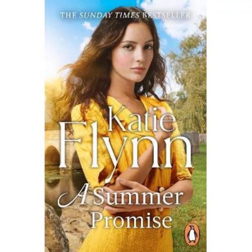 Paperback A Summer Promise by Katie Flynn