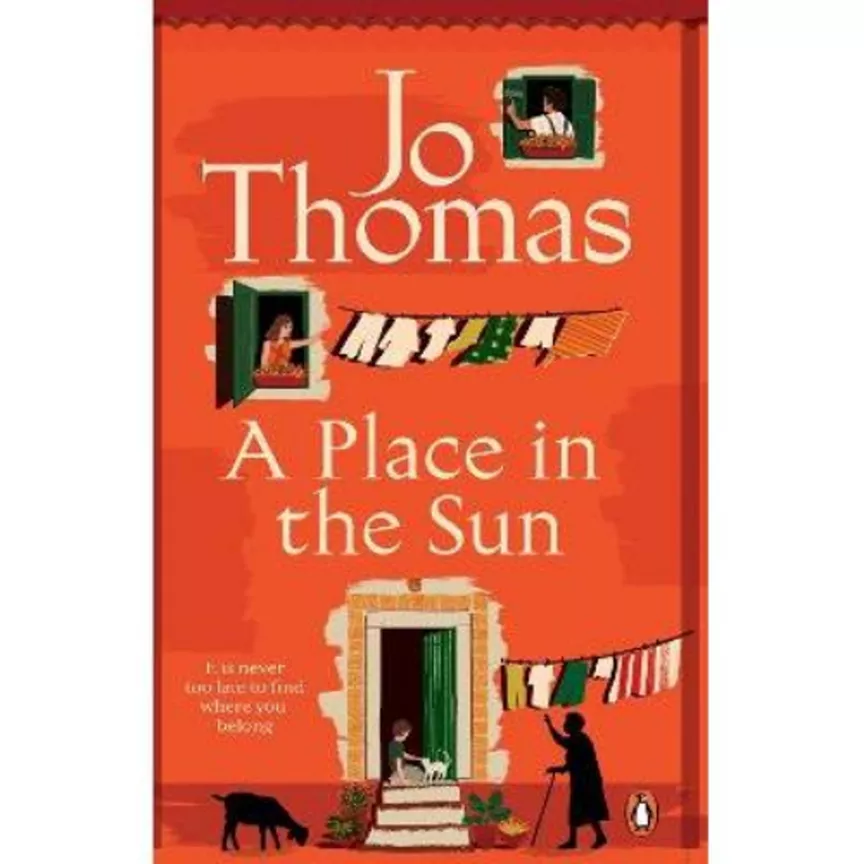 Paperback A Place in the Sun by Jo Thomas