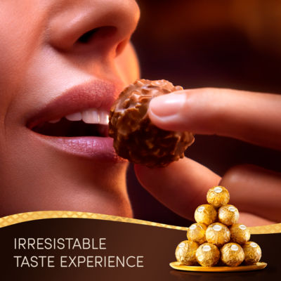 Milk Chocolate Hazelnut Pralines Gift Box of Chocolates 24 Pieces 300g thumbnail 4
