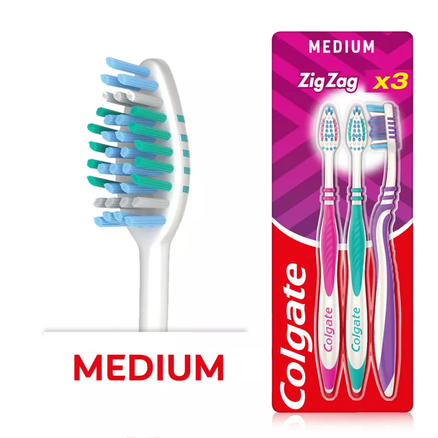 Colgate ZigZag Medium Manual Toothbrush Pack of 3