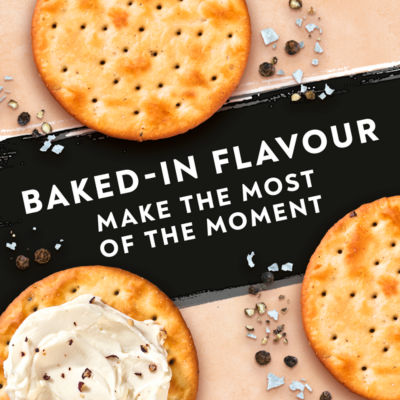 Savours Bakes Salt & Cracked Black Pepper Crackers 200g thumbnail 4
