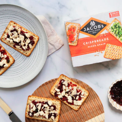Crispbreads Mixed Grain Crackers 5 x 30g, 190g thumbnail 3