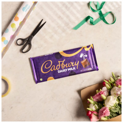 Cadbury Dairy Milk Chocolate Gifting Bar Large 360 g thumbnail 3