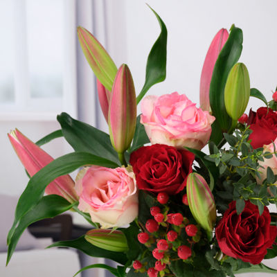 Exceptional Rose & Lily thumbnail 4