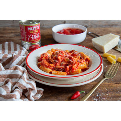 Peeled Whole Plum Tomatoes 400g thumbnail 4