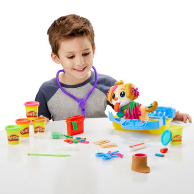 Care and Carry Vet Modelling Dough Playset thumbnail 4