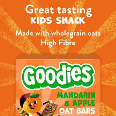 Kids Snack Mandarin & Apple Oaty Bars Multipack 6x23g thumbnail 3