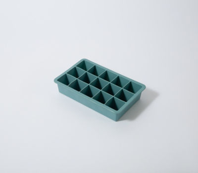 Silicone Ice Cube Tray thumbnail 2