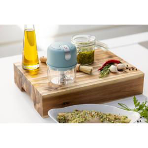 ChopChop - Mini food processor that’s USB rechargeable thumbnail 4