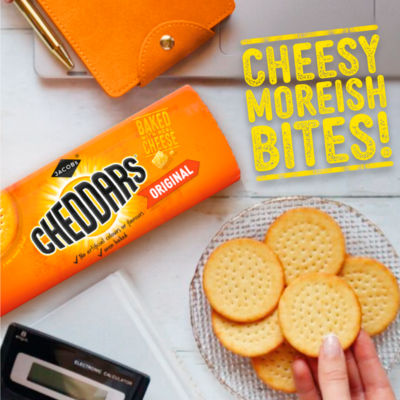 Baked Cheddars Cheese Biscuits Twin Pack 2x150g, 300g thumbnail 3
