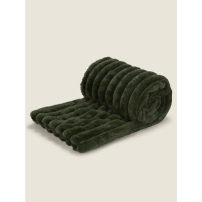 Green Ribbed Faux Fur Throw thumbnail 2