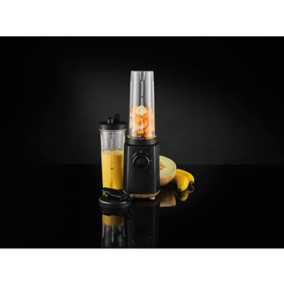 Matte Black Scandi Twist Blender thumbnail 5