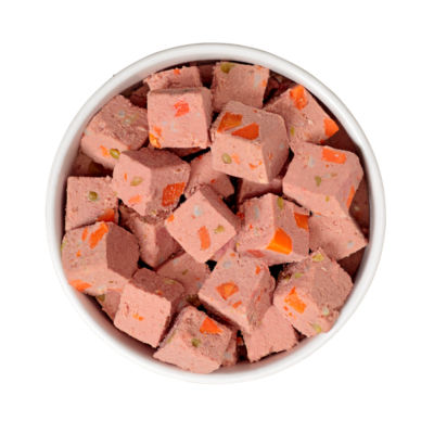 Chunky Beef with Carrots & Peas Fresh Dog Food Roll 680g thumbnail 3