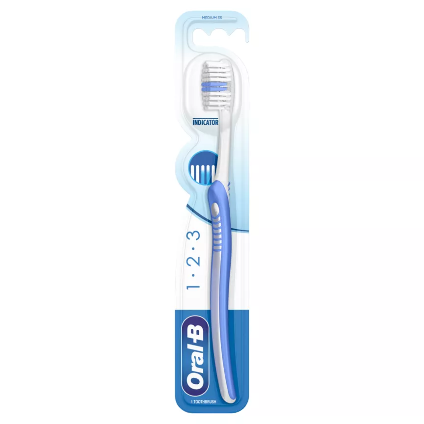 Oral-B Indicator 123 Medium Toothbrush