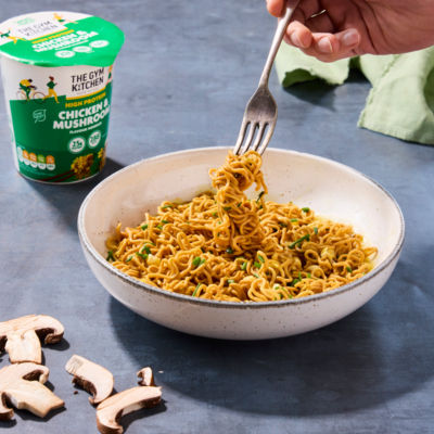 High Protein Chicken & Mushroom Flavour Noodles 64g thumbnail 3