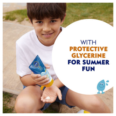 Kids Ultra Protect & Play Lotion SPF 50+ 150ml thumbnail 4