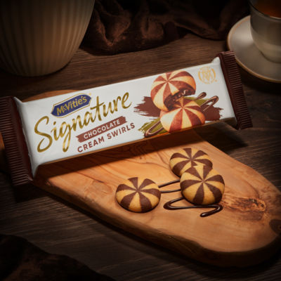 Signature Chocolate Cream Swirls 142g thumbnail 3