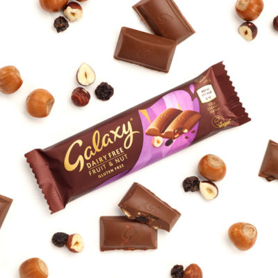 Dairy Free & Vegan Fruit & Nut Chocolate Bar 40g thumbnail 3