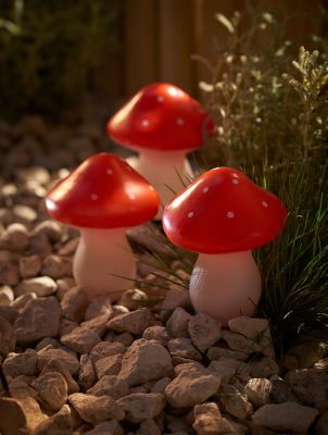 Red Mushroom Stake Lights