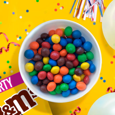 Crunchy Peanut & Milk Chocolate Party Mix Bulk Snack Bag 800g thumbnail 4
