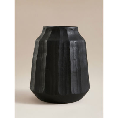 Black Matte Chunky Rib Vase thumbnail 2
