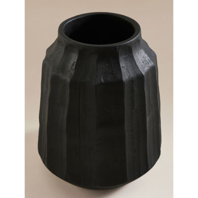 Black Matte Chunky Rib Vase thumbnail 3