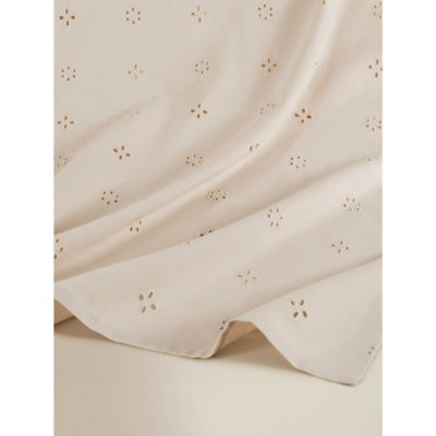 Cream Cotton Broderie Tablecloth thumbnail 3