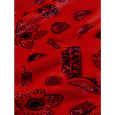 Stranger Things Red Fleece Blanket - 120cm x 150cm thumbnail 3