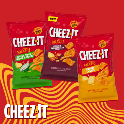 Cheese & Smokey Bacon flavour Thin & Crispy Baked Snacks 150g thumbnail 4