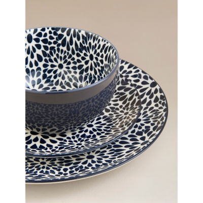 Blue & White Floral Dinner Set 12 Piece thumbnail 6