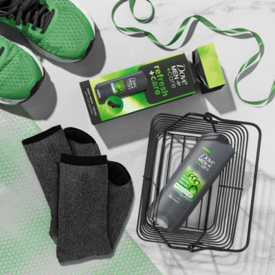 Refresh+Care Body Wash & Socks Gift Set 1 piece thumbnail 4