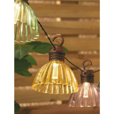 Ribbed Lampshade Solar String Lights