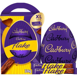 Flake Special Gesture Chocolate Easter Egg 226 g