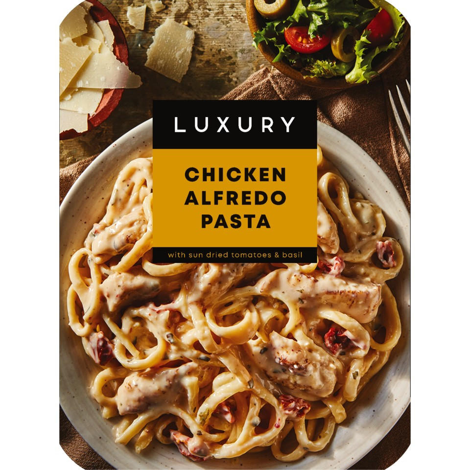 Iceland Luxury Chicken Alfredo Pasta 400g