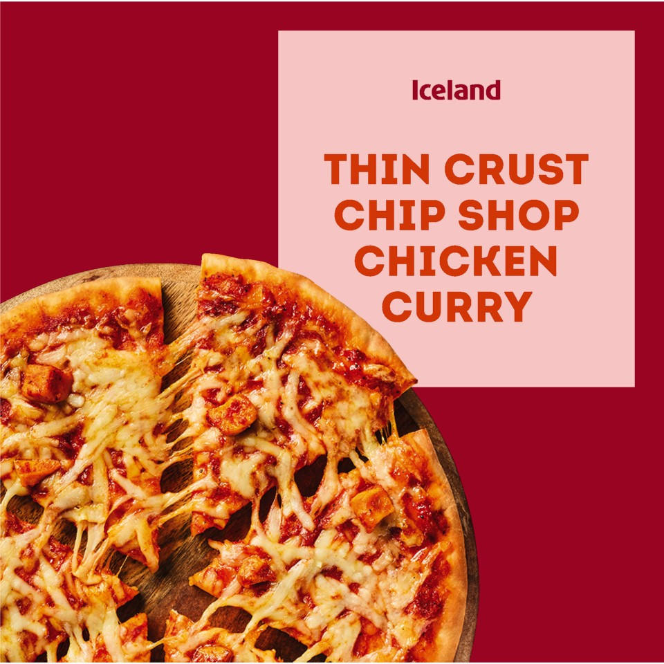 Iceland Thin Crust Chip Shop Chicken Curry 314g