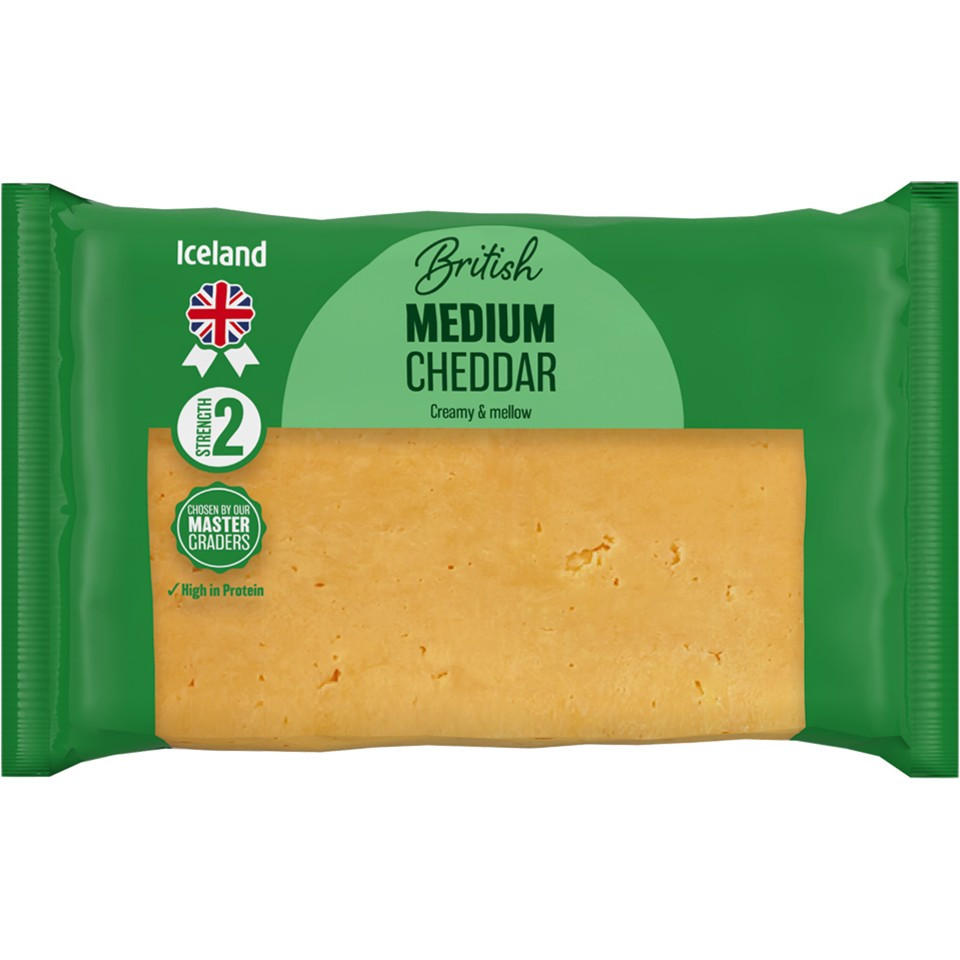 Iceland British Medium Cheddar 400g