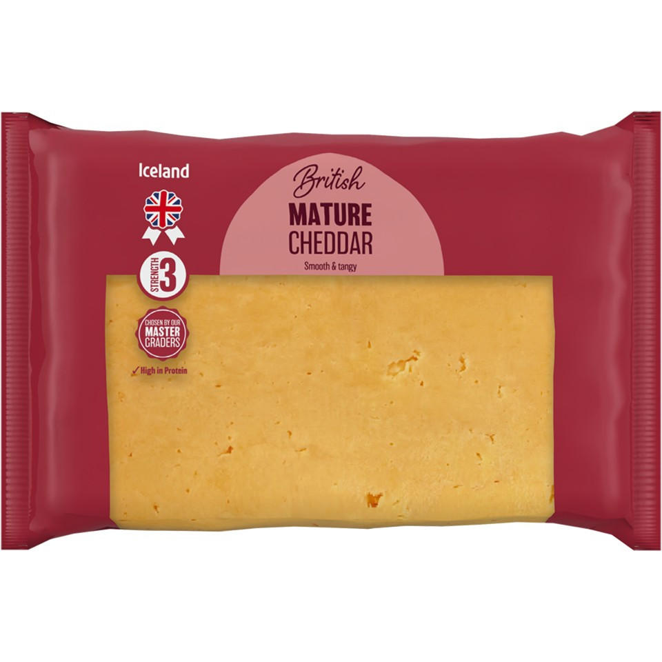 Iceland British Mature Cheddar: 750g