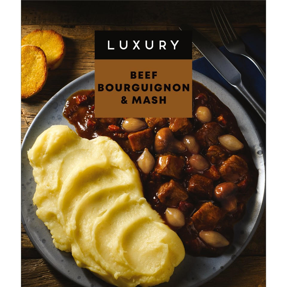 Iceland Luxury Beef Bourguignon & Mash 450g