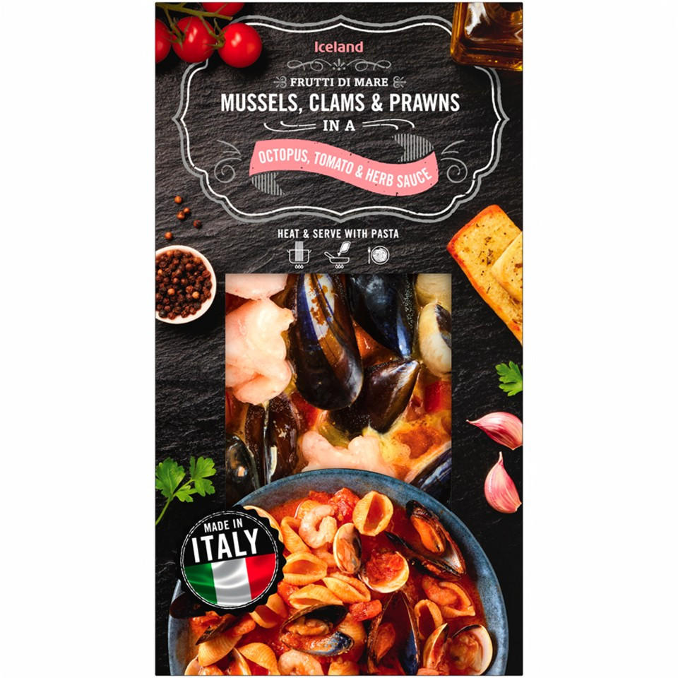 Iceland Mussels, Clams & Prawns in a Squid, Tomato & Herb Sauce 450g