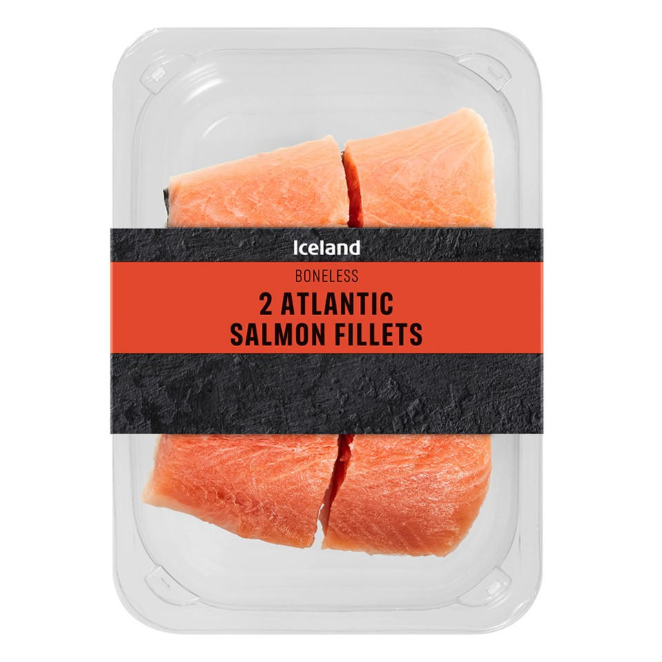 Iceland Boneless 2 Atlantic Salmon Fillets 220g
