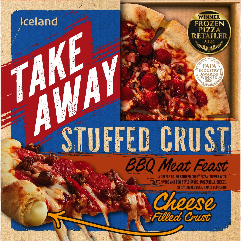 Iceland Takeaway Stuffed Crust BBQ Meat Feast Pizza 475g