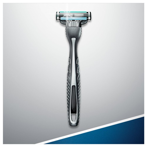 Gillette Mach3 Disposable Razors 3 Pack thumbnail 5